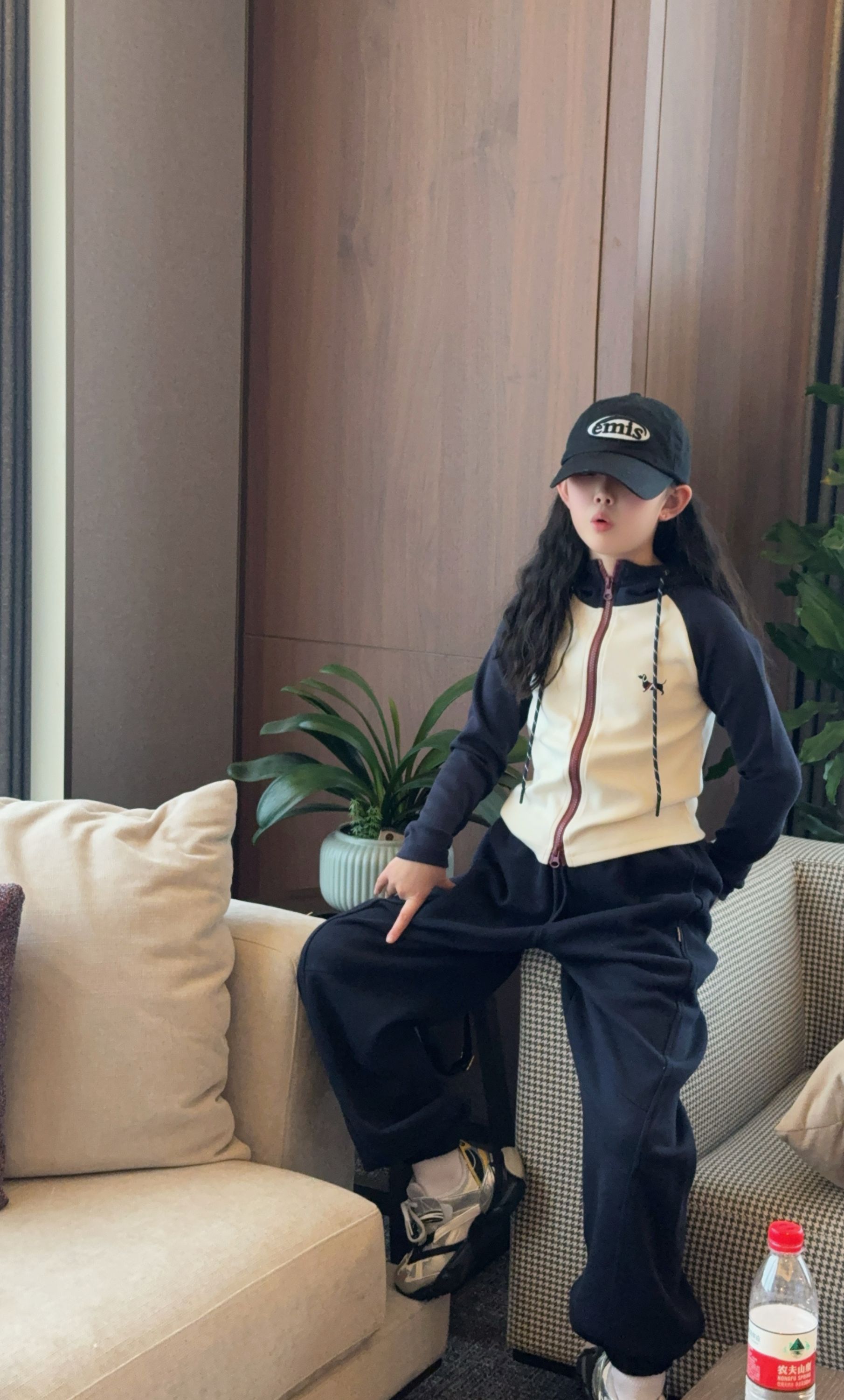 泡妈童装 2025春季儿童休闲女童新款外套6612