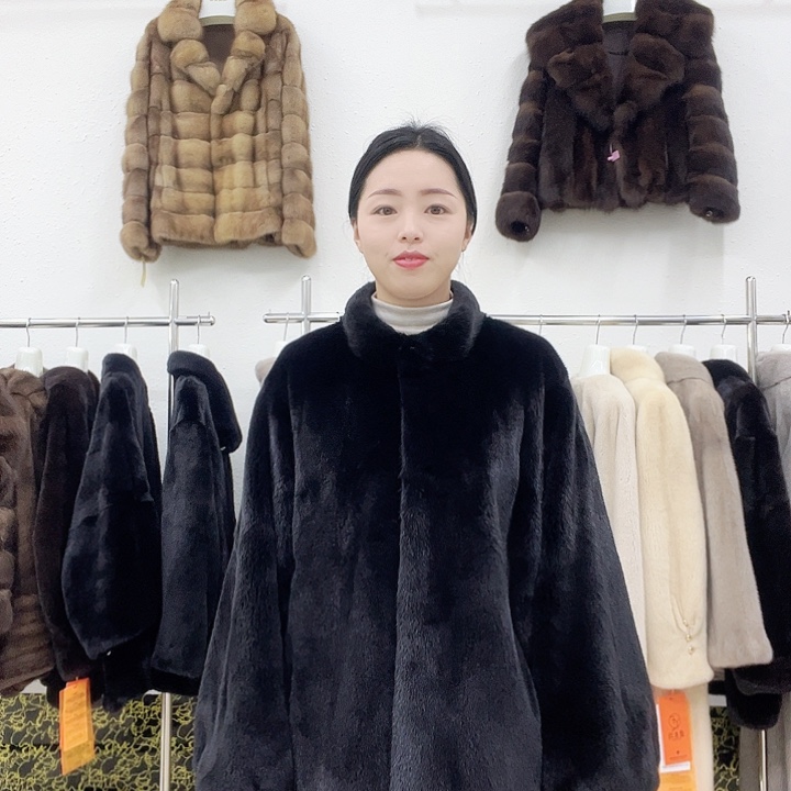 黑色宝嘉美75衣长