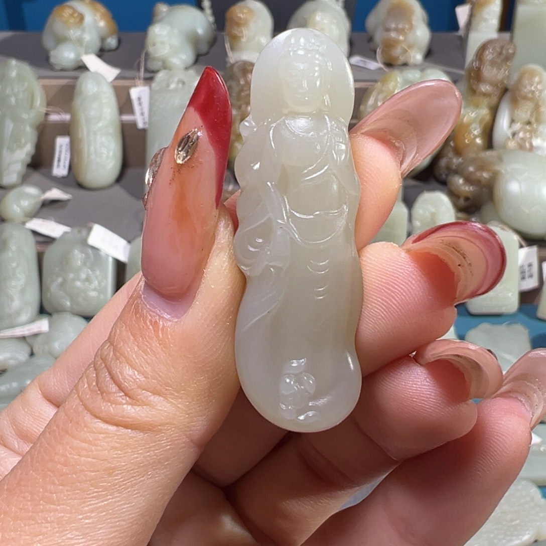 和田玉（糖玉）未镶嵌颈饰