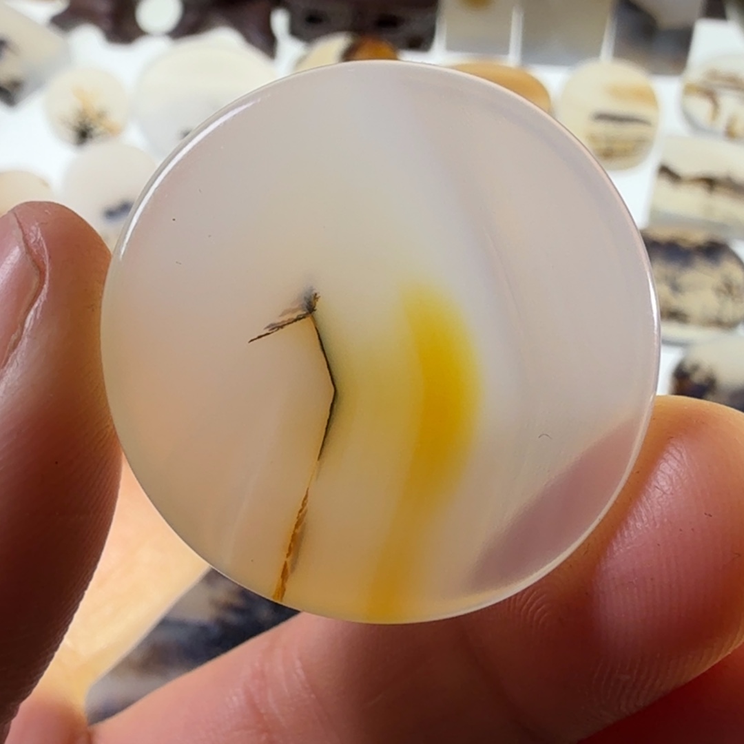 玛瑙/玉髓未镶嵌珠宝半成品