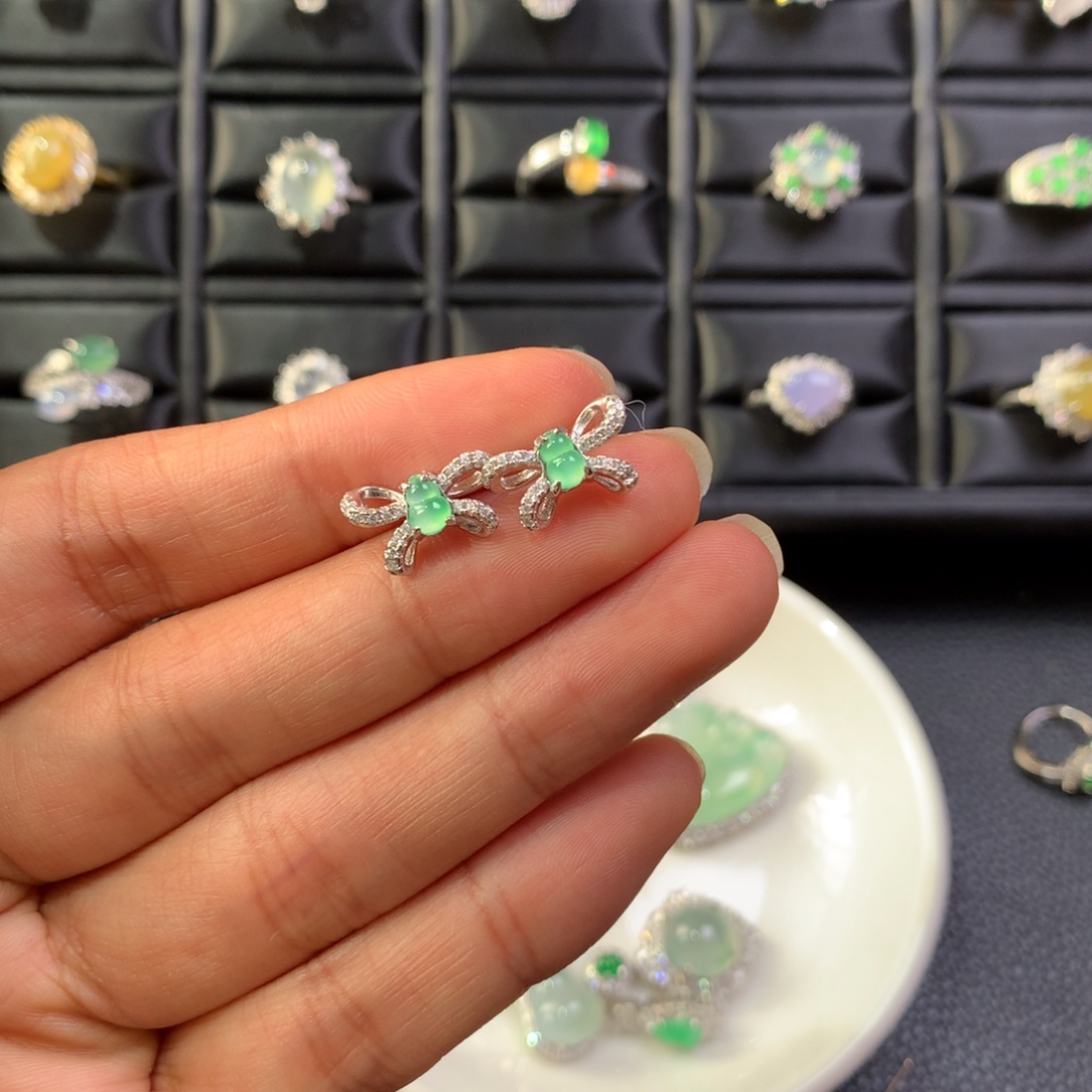 翡翠银S925镶嵌耳饰