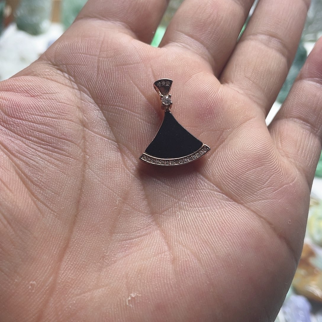 【闪购商品】翡翠未镶嵌颈饰墨翠