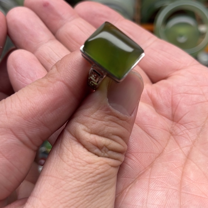 蛇纹石玉戒指银S925镶嵌