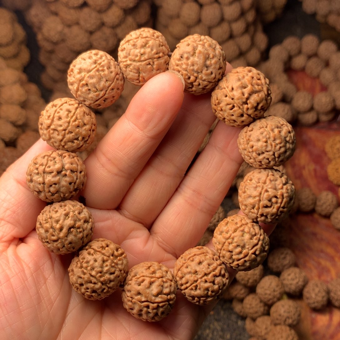 手串金刚菩提7瓣卡20 编号19