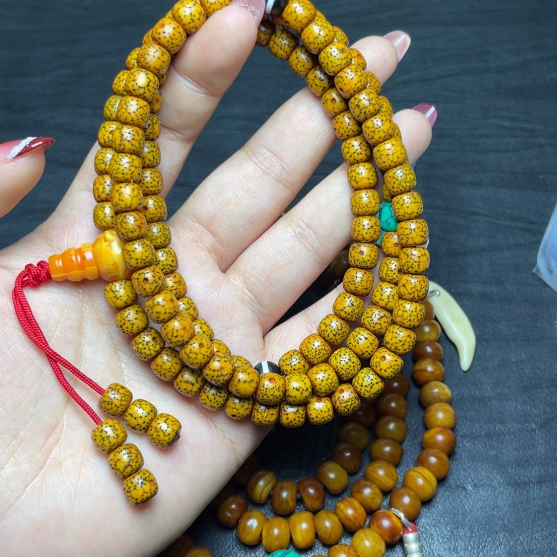 雅***代星月菩提哈哈哈哈