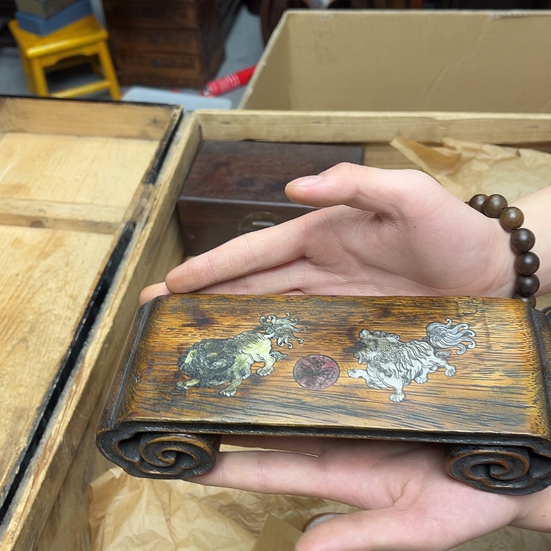 大叶紫檀（黑酸枝木类）