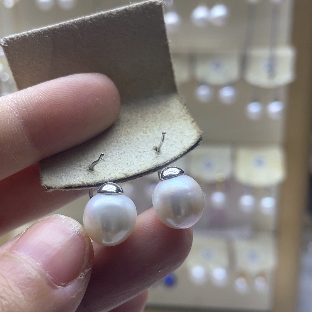 银S925镶嵌淡水珍珠耳饰