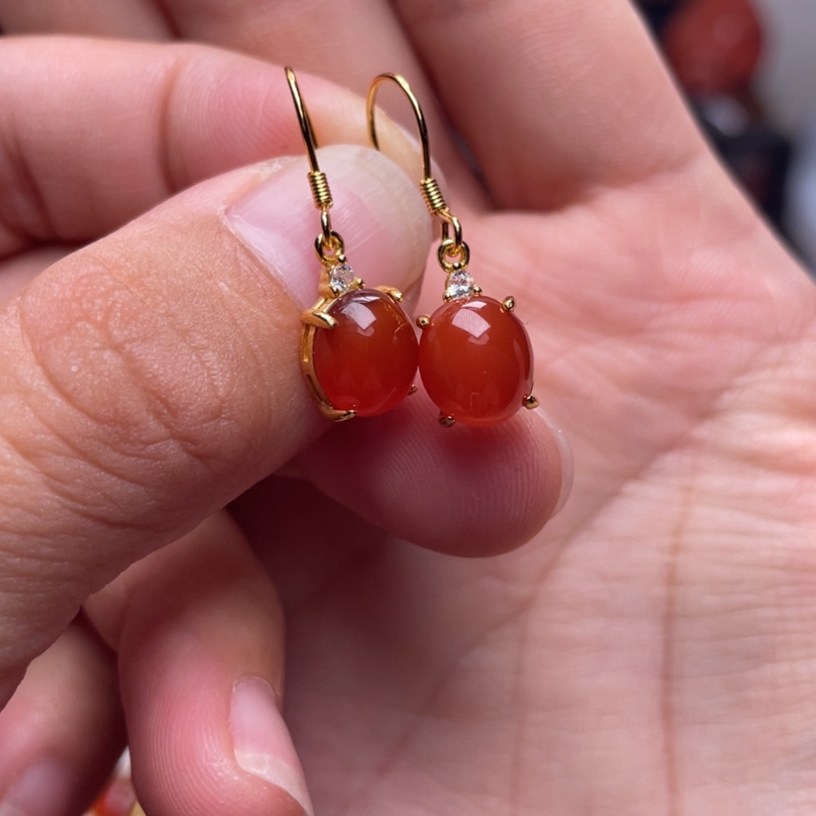 【闪购商品】银S925镶嵌保山冰红耳坠南红玛瑙