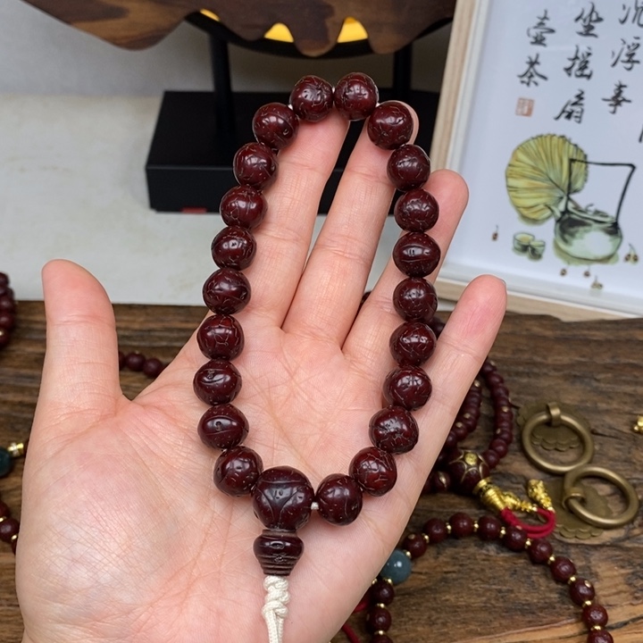 凤眼菩提吊坠12 素 手持