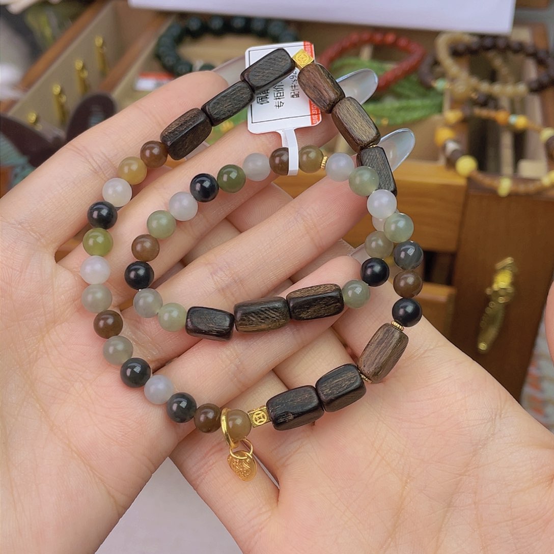 未镶嵌和田玉手链