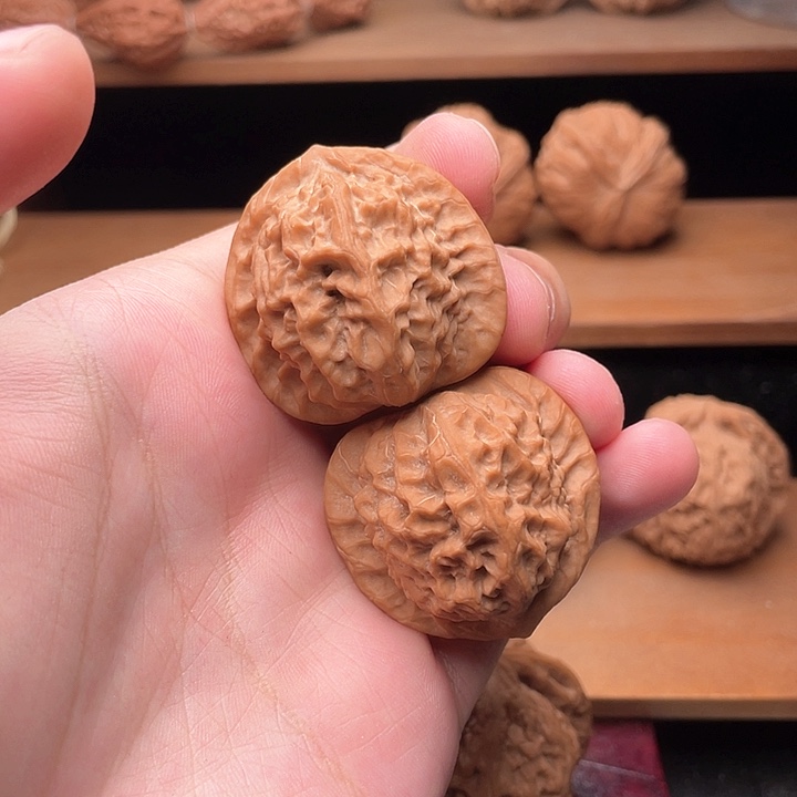 吊坠文玩核桃38.8毕业全品蜡皮瓷娃娃