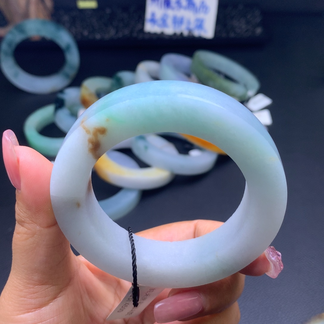 定制翡翠正未镶嵌