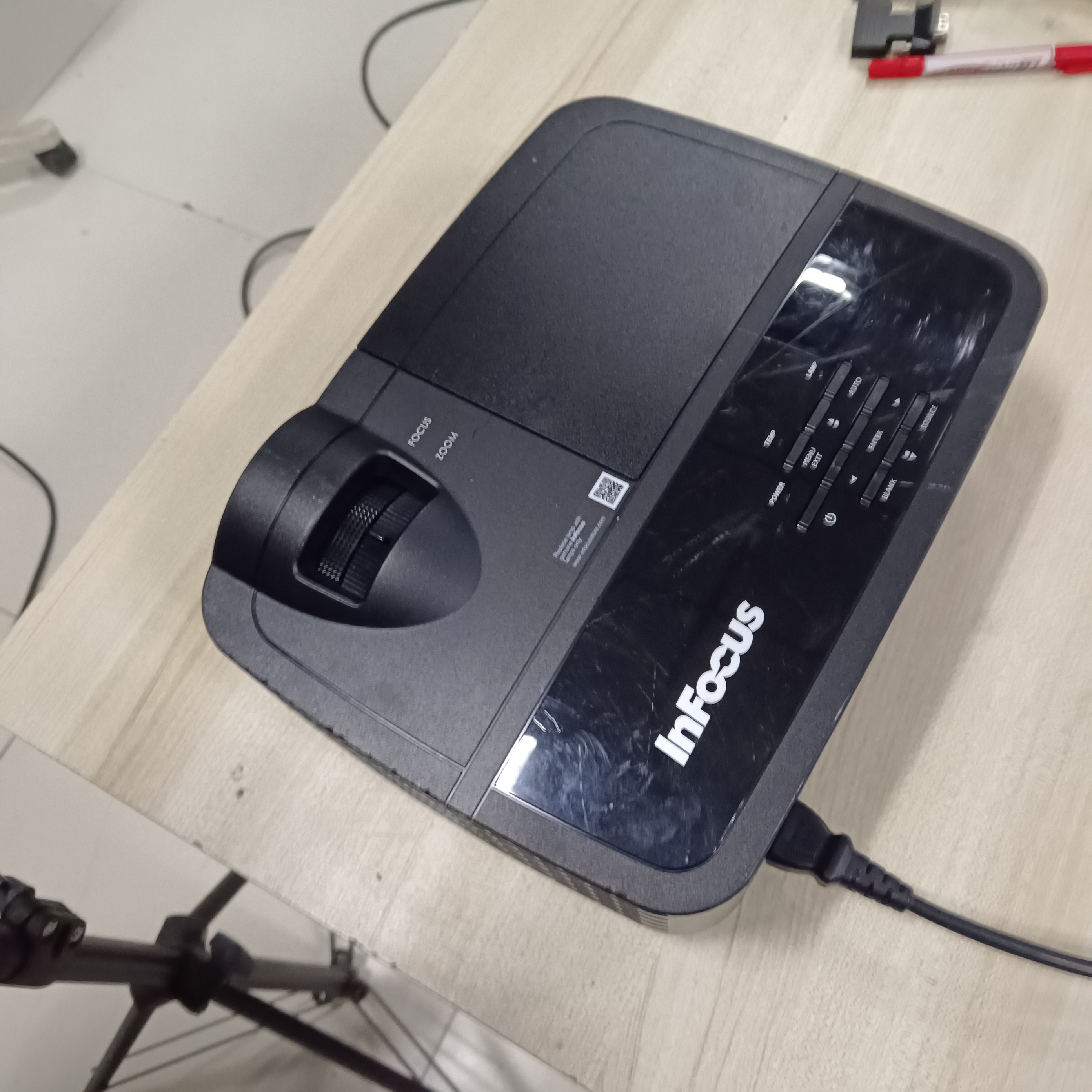 8新  二手富可视投影仪运费自理