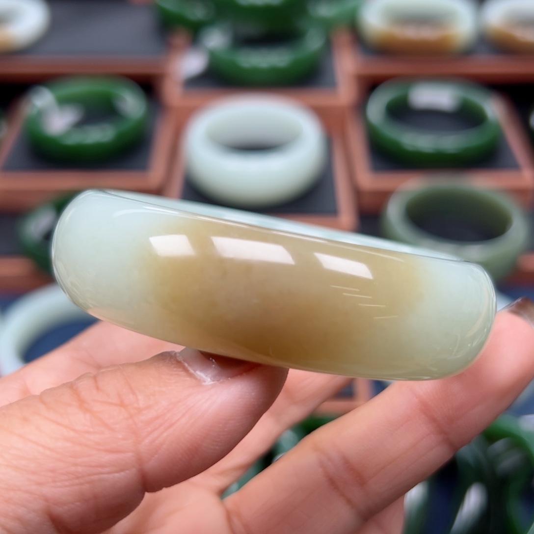 未镶嵌手镯和田玉5758