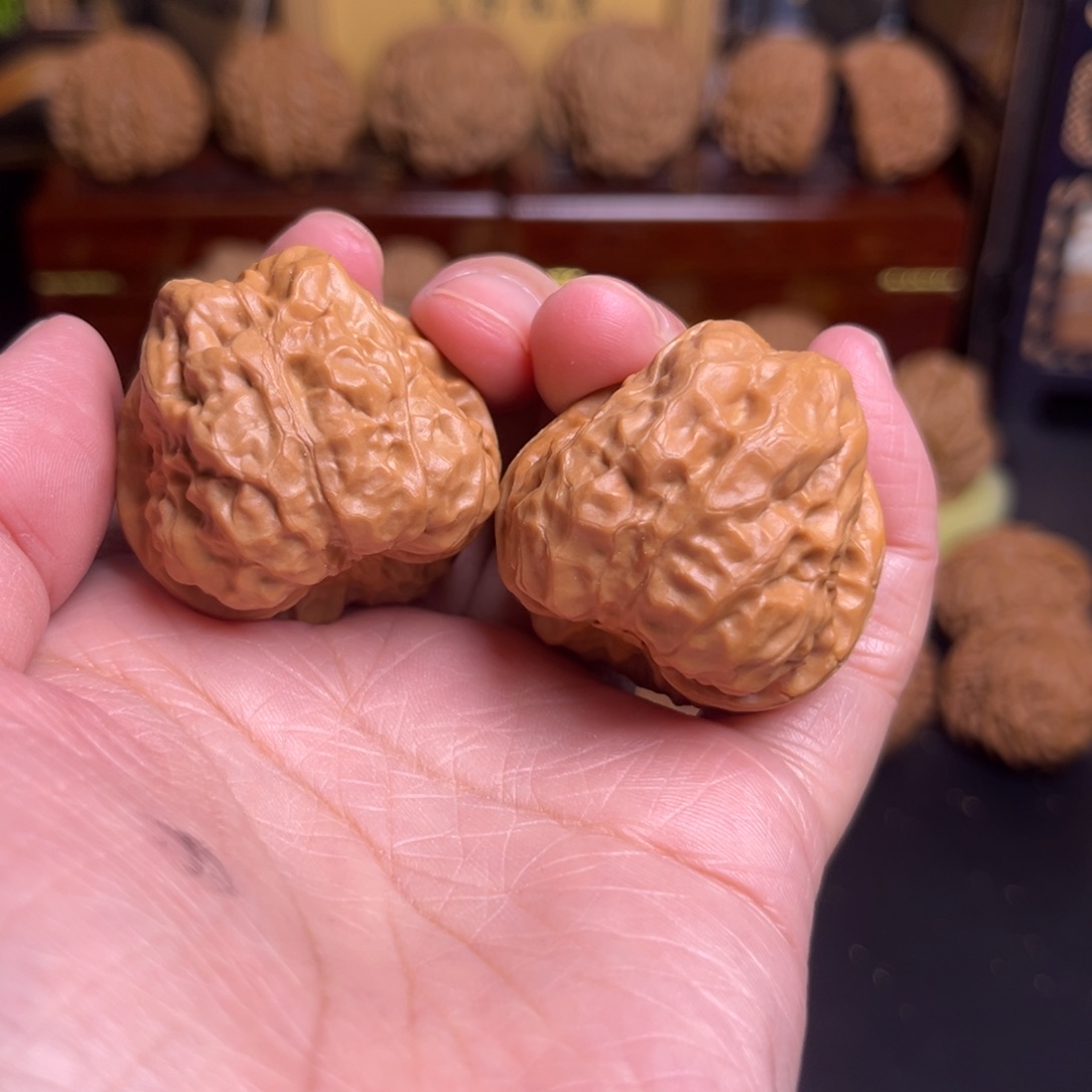 文玩核桃把件闪电购27蛙