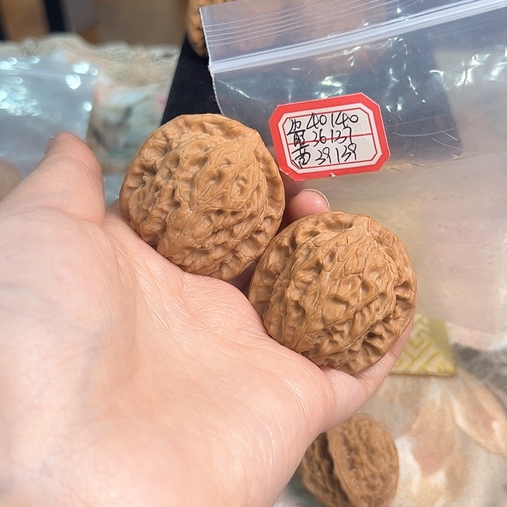 文玩核桃把件非嫁接北京