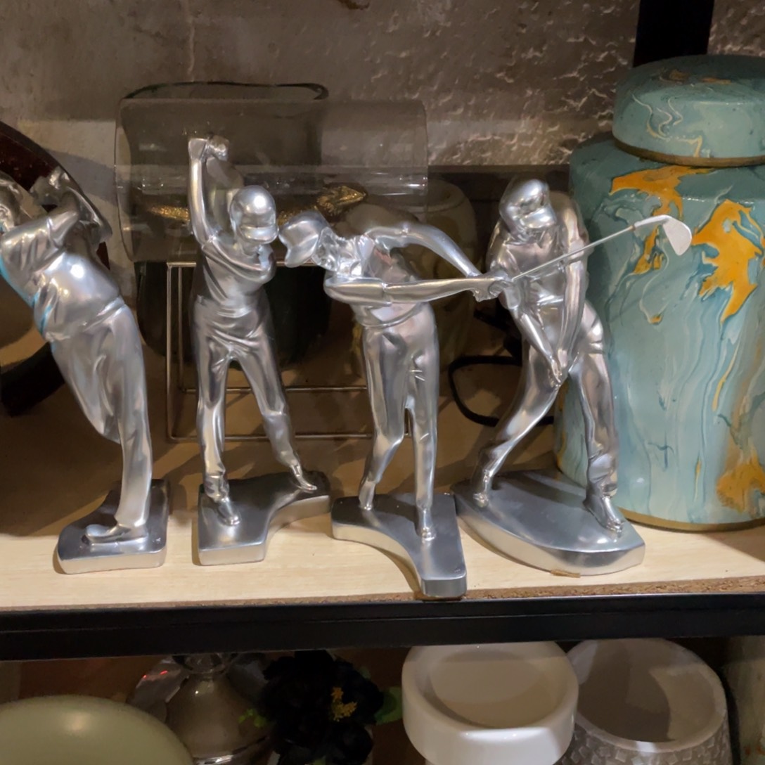 啊*陶瓷花瓶，仿真绿植。