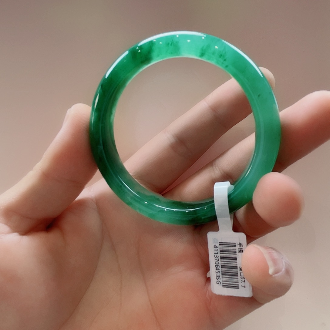 石英质玉手镯未镶嵌