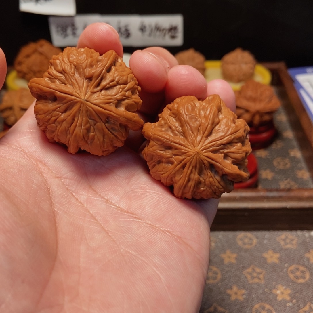 吊坠文玩核桃凹底4麟43尺166