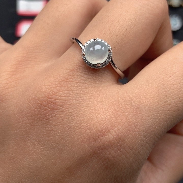 翡翠未镶嵌戒指戒指