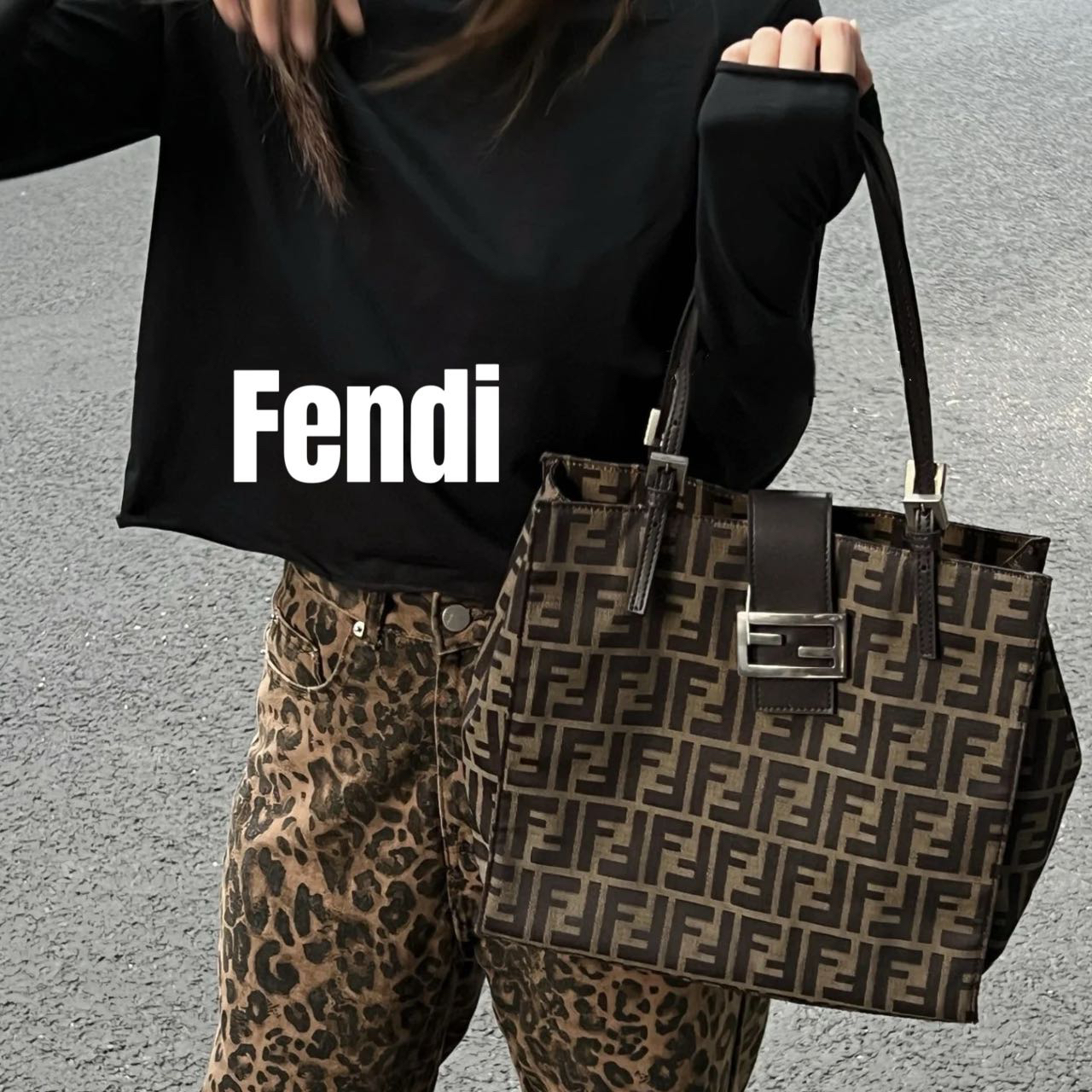 修复品618340/FENDI/芬迪老花琴谱 配皮换新