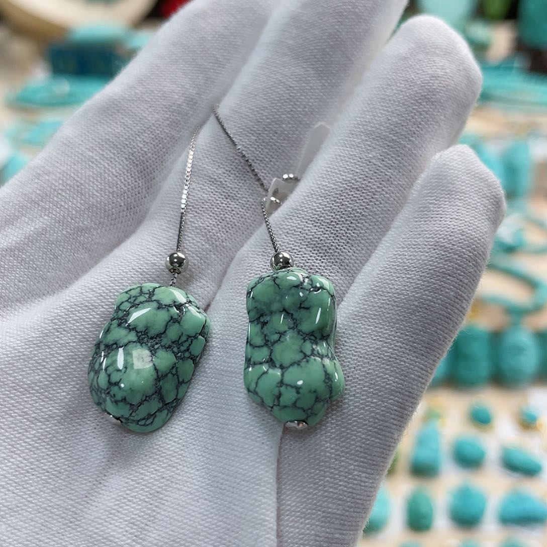 绿松石珠宝奇石未镶嵌