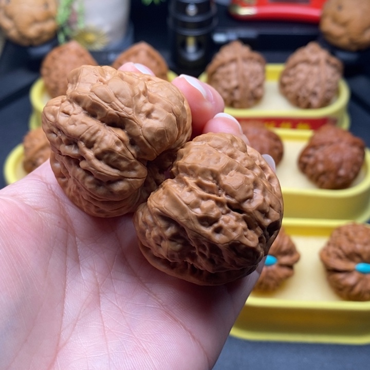 【闪购商品】文玩核桃吊坠铮蛤蟆头