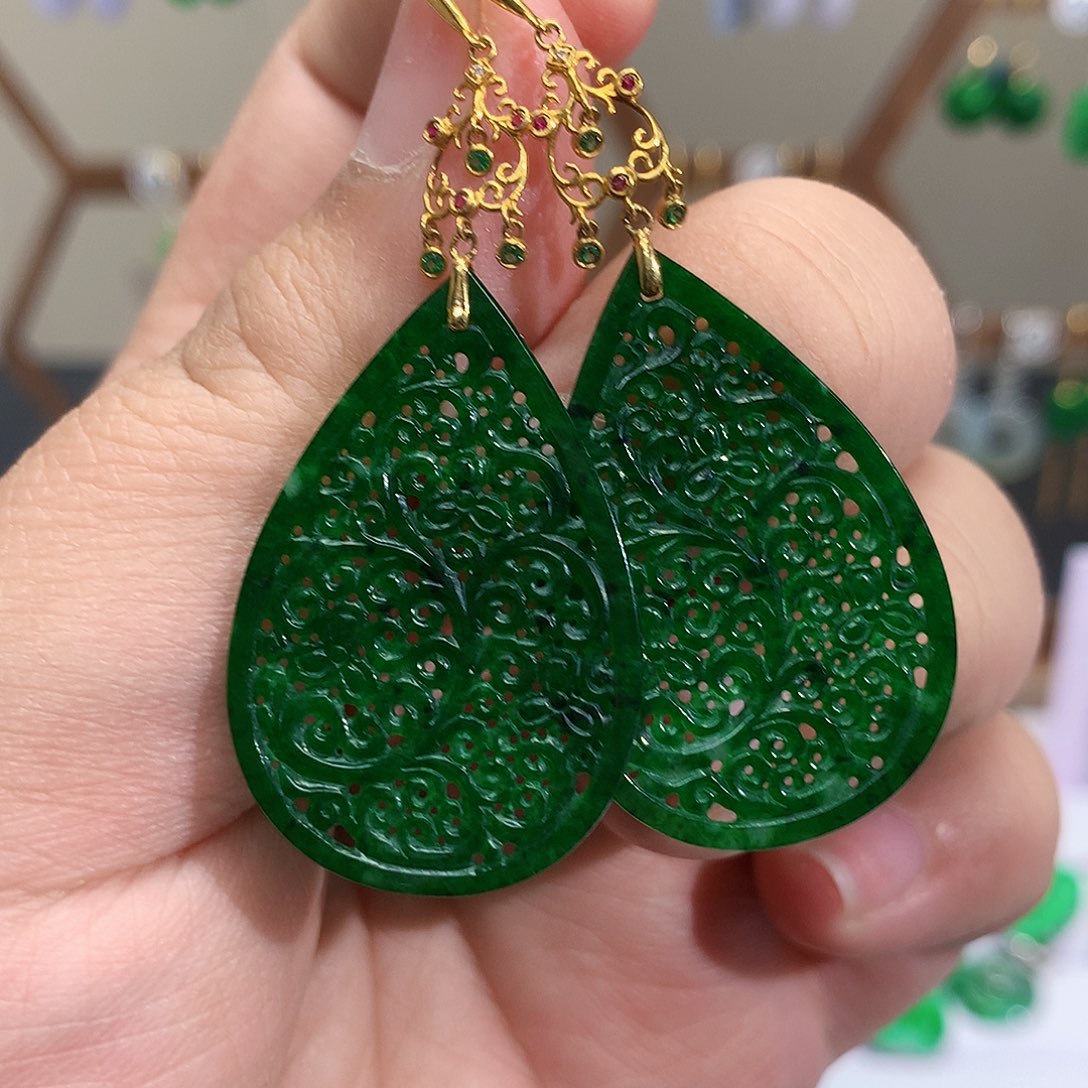 18K金镶嵌翡翠耳饰*️天然翡翠耳饰