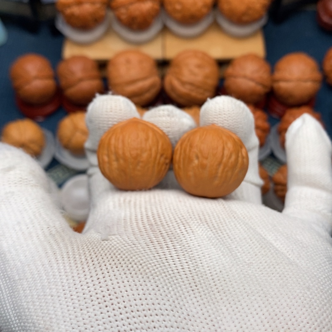 把件文玩核桃夜明珠