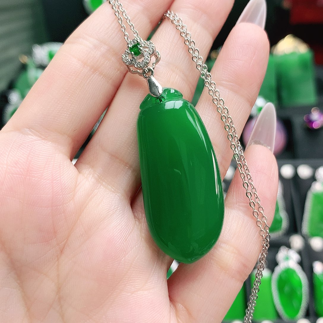 玛瑙/玉髓吊坠未镶嵌