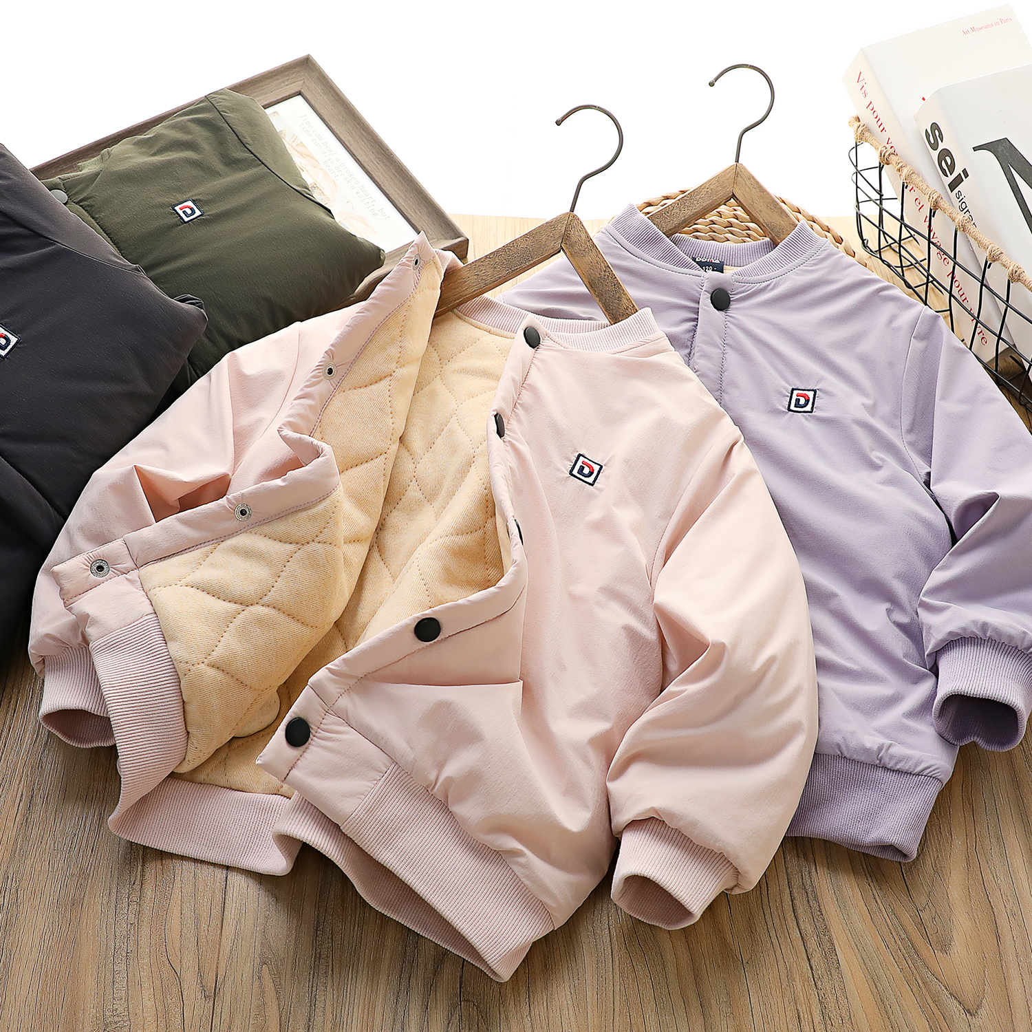 2904(极寒羊毛）D字母重工刺绣三防面料男宝女宝棉服上衣