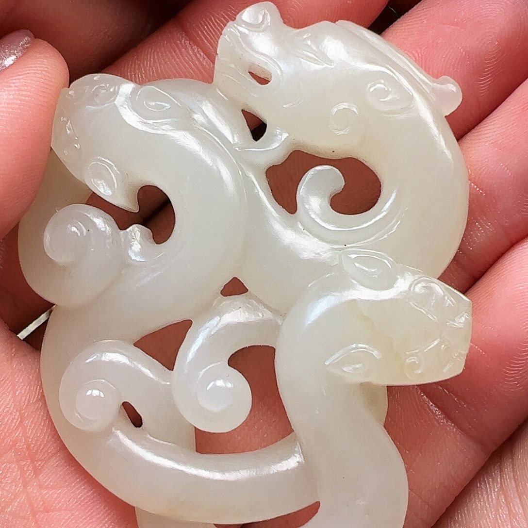 和田玉颈饰未镶嵌想*