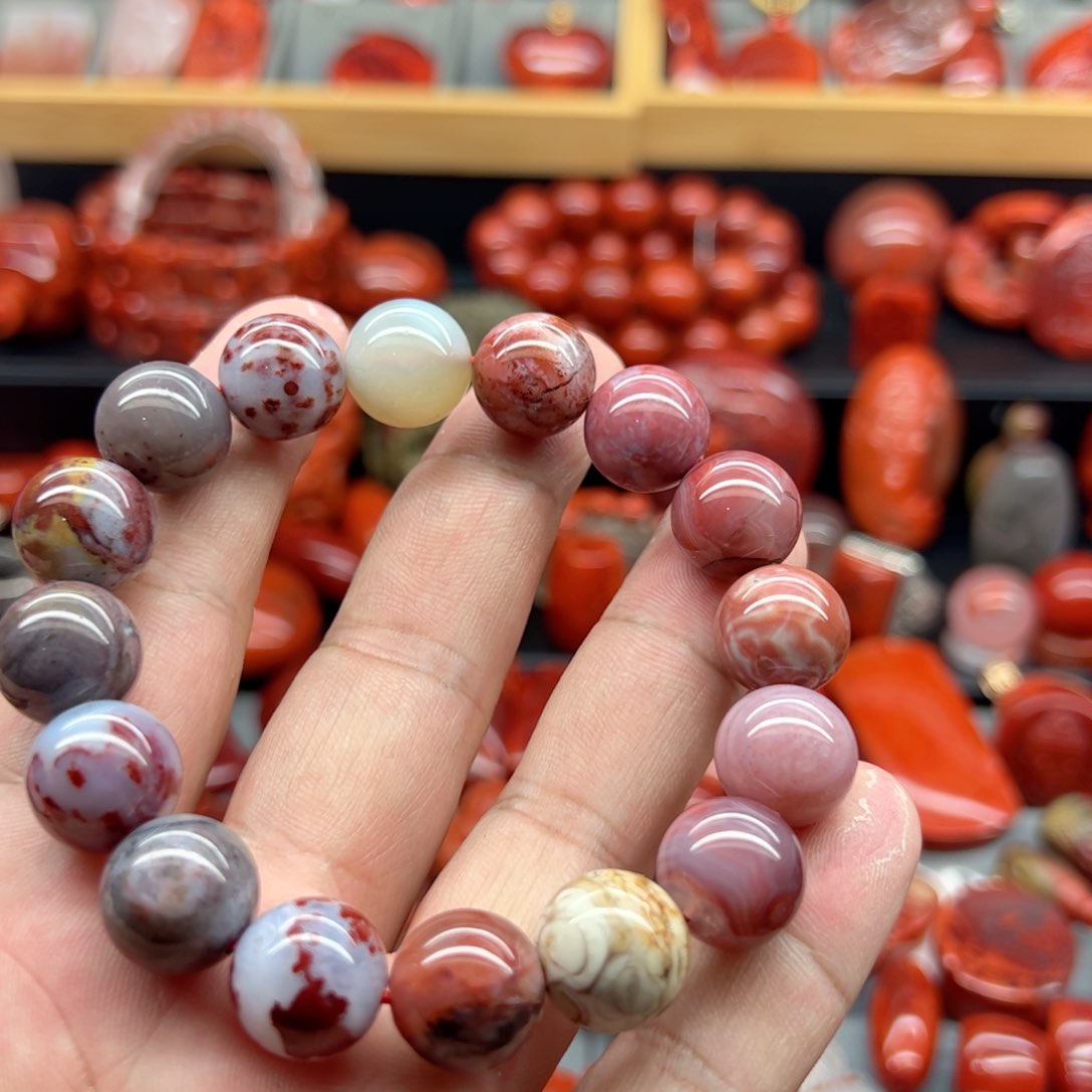 南红玛瑙手串未镶嵌