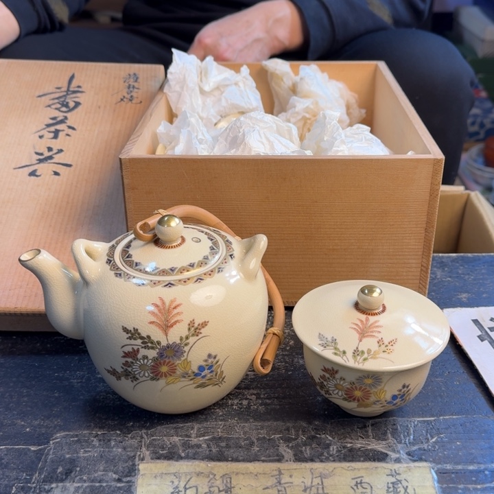 瓷片一壶五盖杯……哈哈哈哈