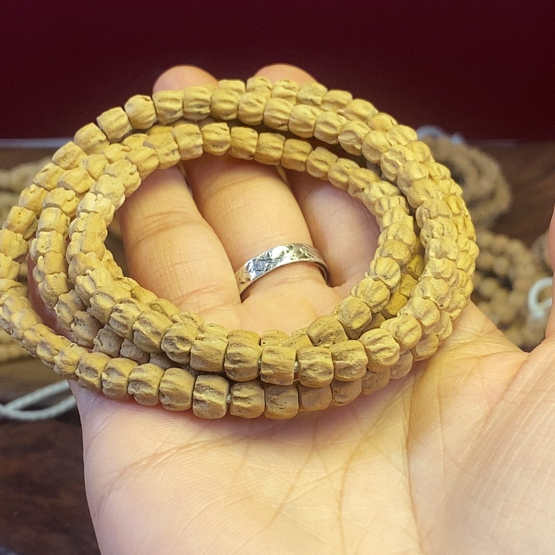 柏香籽/百香籽吊坠