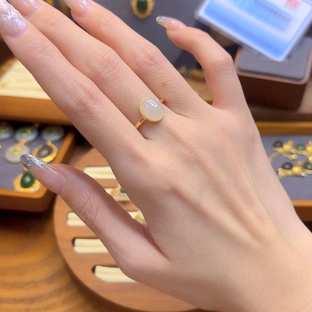 和田玉戒指银S925镀金镶嵌