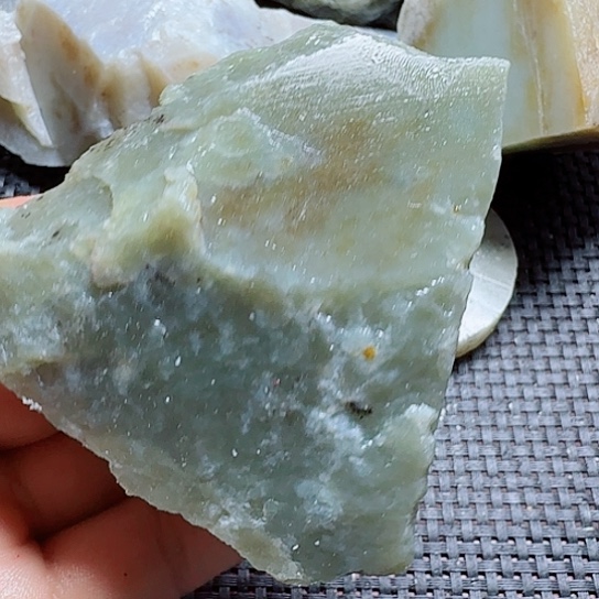 和田玉（糖玉）未镶嵌珠宝半成品