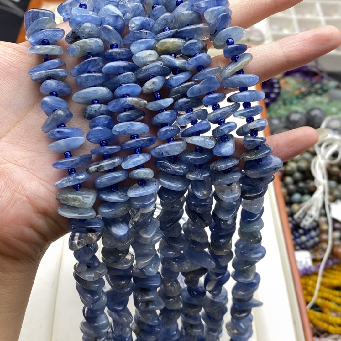 玛瑙/玉髓未镶嵌珠宝半成品一条天然蓝晶中孔随行隔片11mm左右
