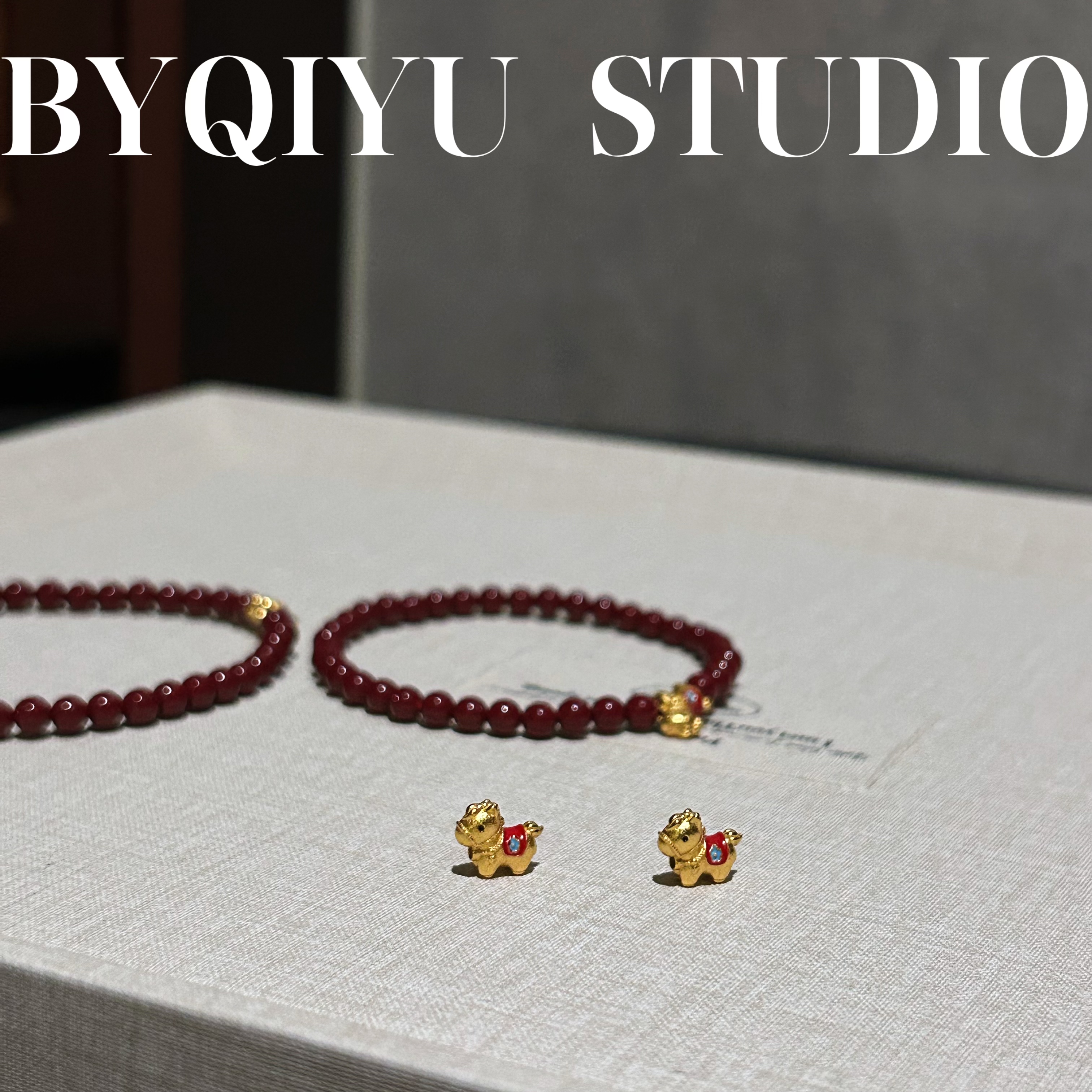 含辰砂工艺品【马上有钱】紫金砂朱砂S925银马到成功本命年手串