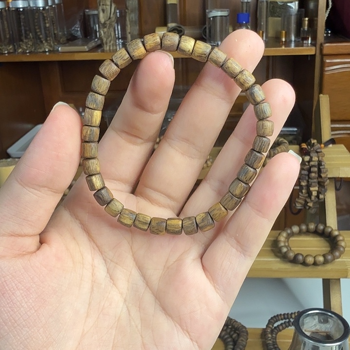 沉香碎屑沉香小桶珠单圈