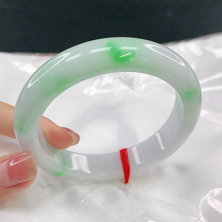 翡翠未镶嵌手镯圈57.8，58023