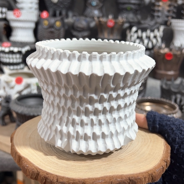 紫砂花盆内口10.3外高10.8