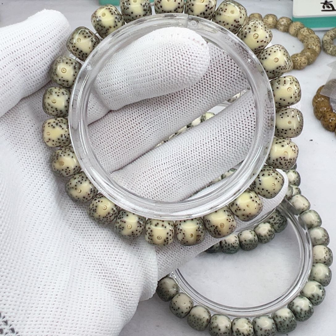 手串星月菩提10×9眼睛同枝  741