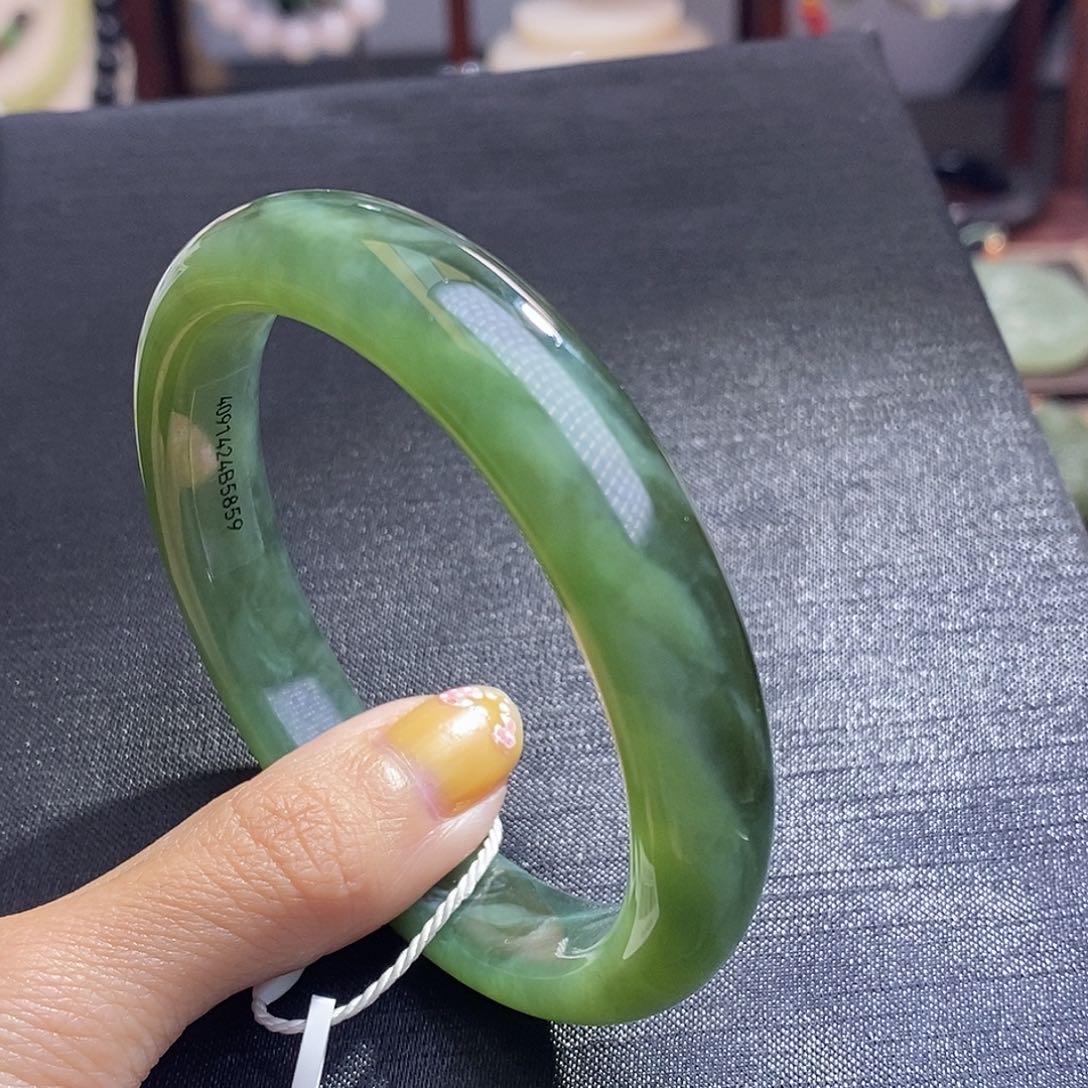 和田玉碧玉猫眼手镯58圈口未镶嵌