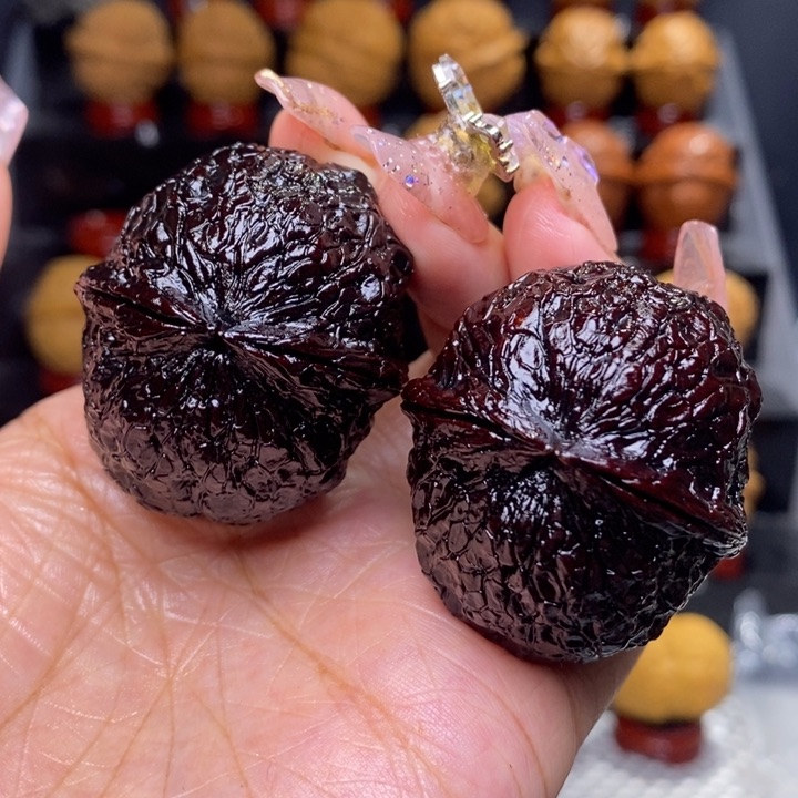 文玩核桃把件金丝绣球25号42尺