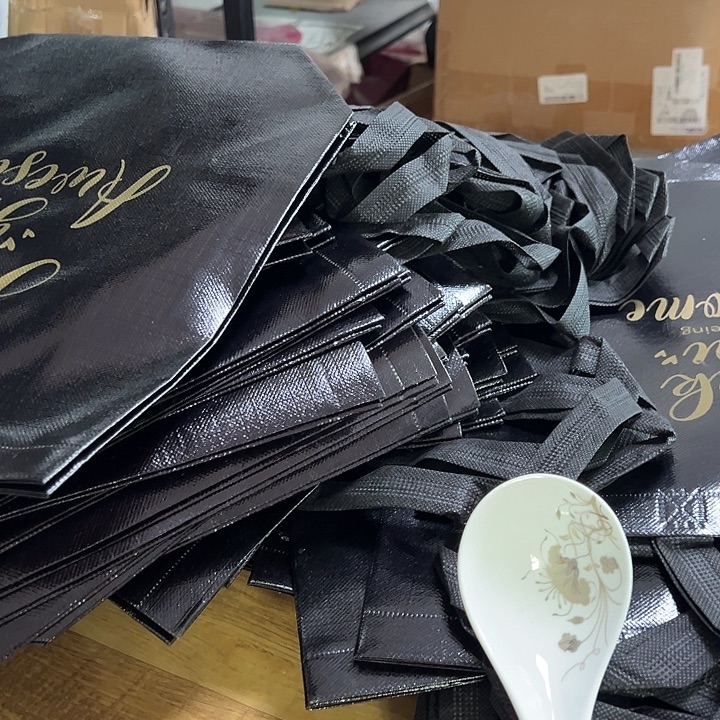 紫砂慎拍不退不换126发一半