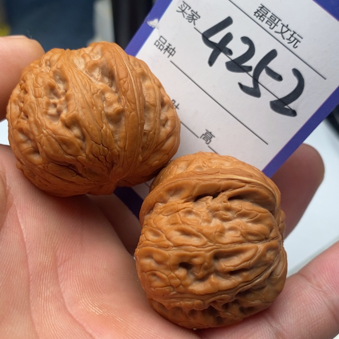 文玩核桃把件4252