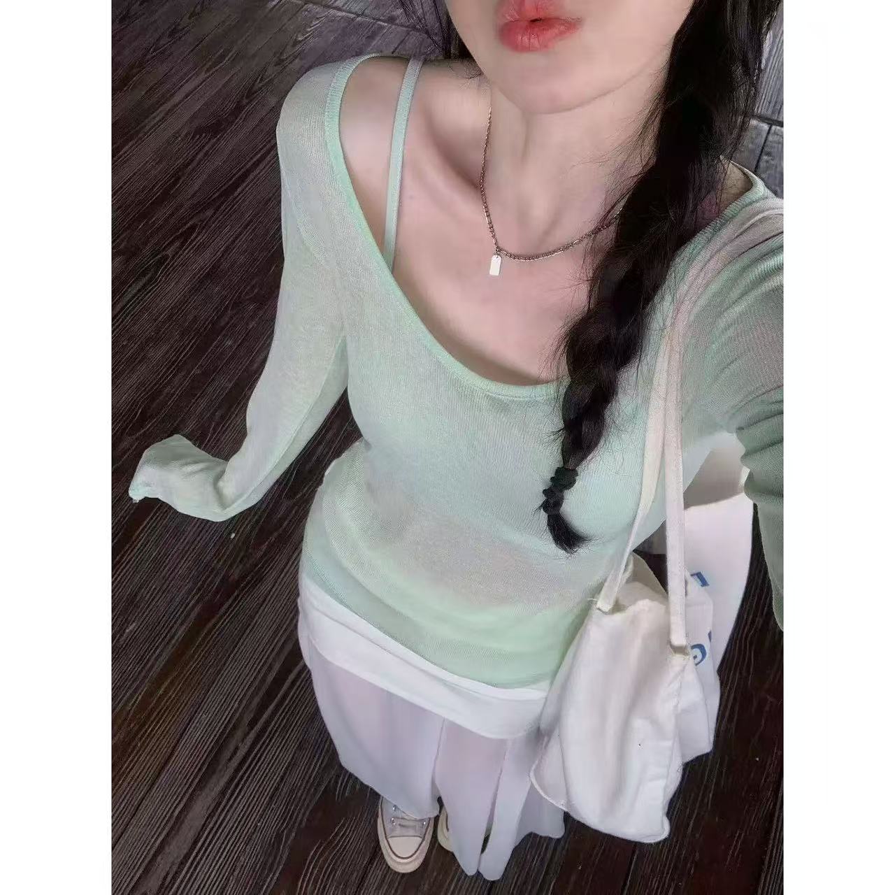 徐秋阳  绿色心情  春季新款百搭时尚休闲显瘦显白上衣12532