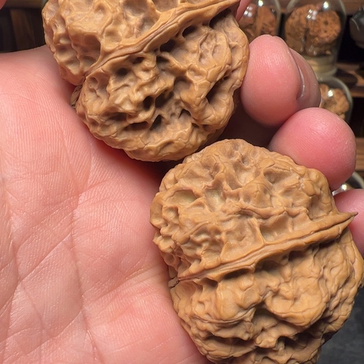 文玩核桃把件壬寅金蟾45mm