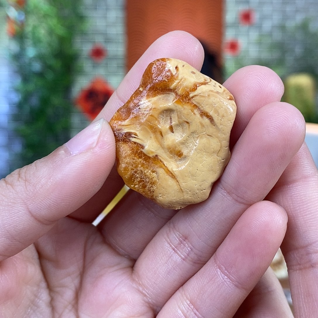 琥珀裸石未镶嵌蜜蜡原石
